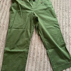 Ann Taylor Olive Green Straight-Leg Pants